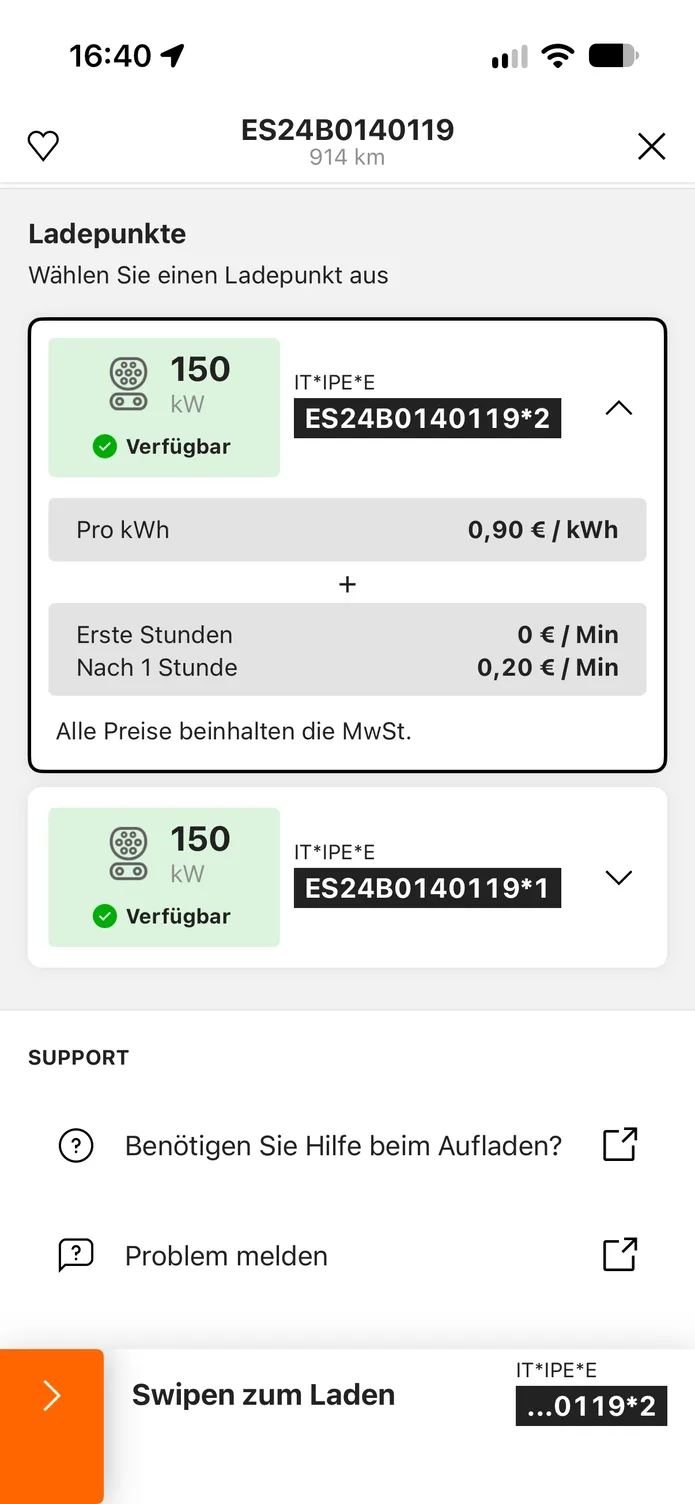 Die easyCharging-App mit einer Ladestation in der Nähe: ihre Ladepunkte, der Preis pro kWh vor dem Anstecken und ein Wischregler zum Starten.