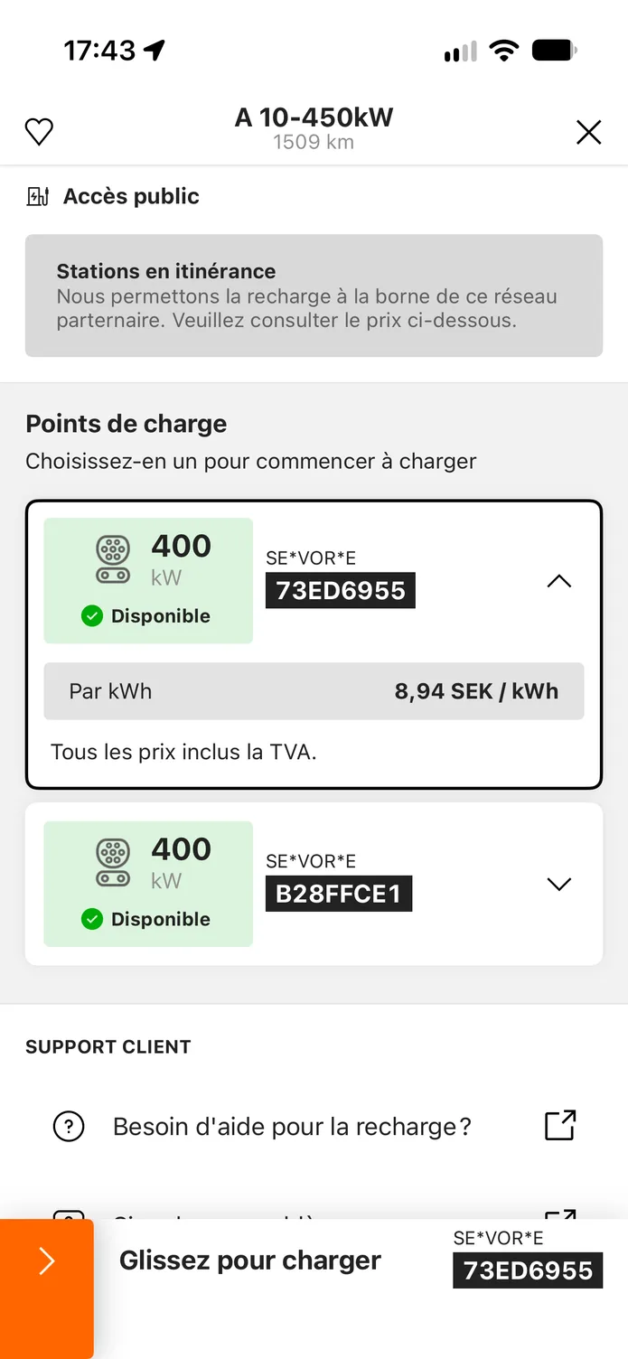 L'application easyCharging affichant une station de recharge à proximité : ses points de charge, le prix par kWh avant de brancher, et un bouton à glisser pour démarrer la recharge.