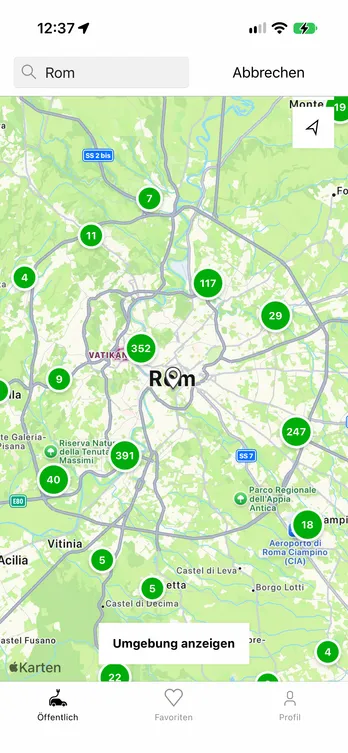 Die easyCharging-App mit einer Live-Karte der Ladepunkte in Rom.