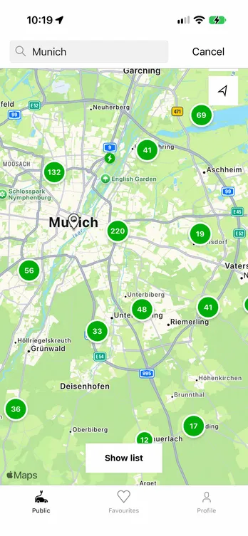 The easyCharging app showing a live map of charging points across Munich.