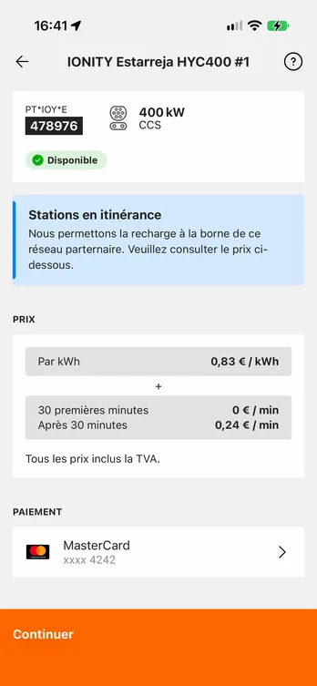 L'application easyCharging affichant un point de charge d'une station : sa puissance, son connecteur et sa disponibilité, puis le prix et la carte utilisée pour payer — le tout avant de brancher.